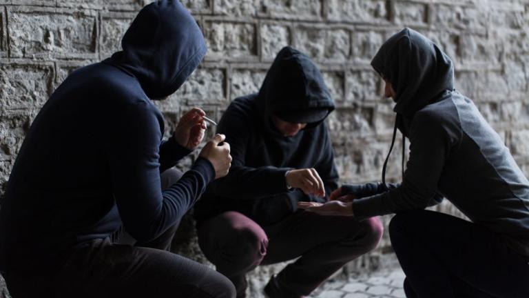σπειρα ανηλικων