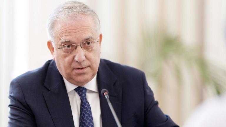 τακης θεοδωρικακος