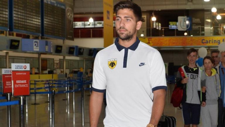 Πέταξε για Πολωνία η ΑΕΚ (pics)