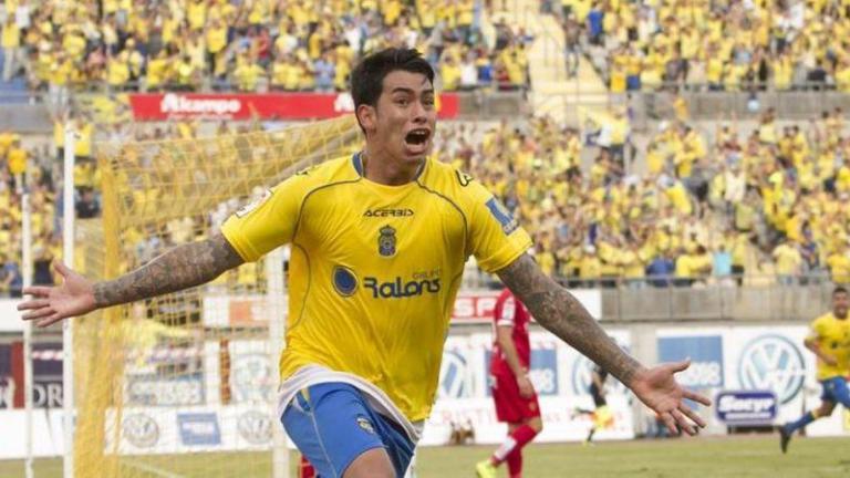 Υπέρβαση της ΑΕΚ για Αραούχο