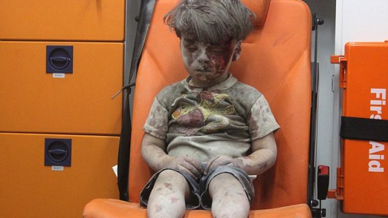 Ο Ομράν, ένα παιδί θύμα στον συριακό πόλεμο