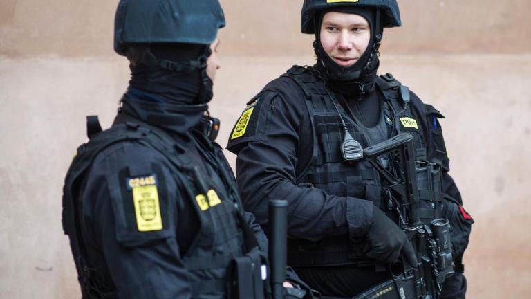 Δανία-Συνελήφθη ο άνδρας που απειλούσε να ανατιναχτει