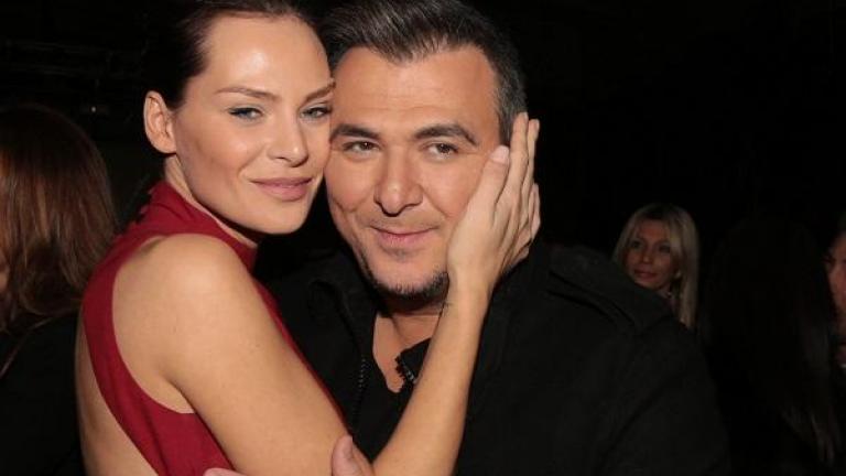 Αντώνης Ρέμος... χαζομπαμπάς στη Μύκονο (ΒΙΝΤΕΟ)