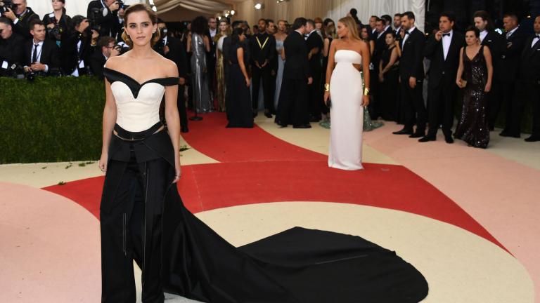 Φόρεμα από σκουπίδια