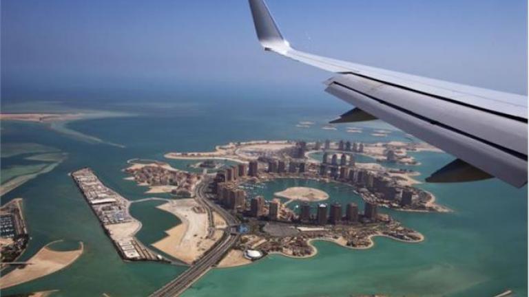 Κρίση με το Κατάρ: Η Αίγυπτος απαγορεύει τις πτήσεις προς και από το Κατάρ