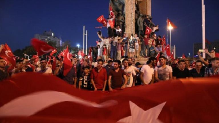 Αυστριακό ακροδεξιό κόμμα: Το πραξικόπημα στην Τουρκία ήταν τύπου Ράιχσταγκ