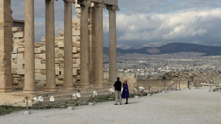 Επίσκεψη Ομπάμα: Από τον Παρθενώνα στο Μουσείο Ακρόπολης, με χαλαρή διάθεση ο πρόεδρος των ΗΠΑ