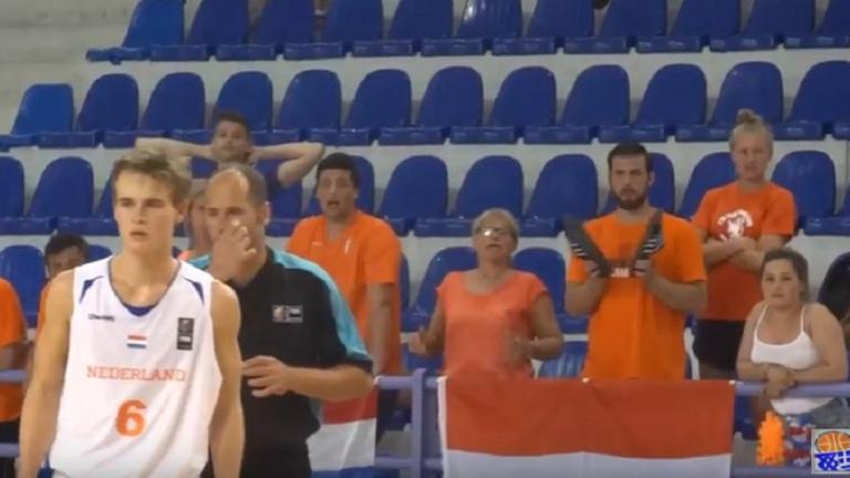 Ενίσχυση με...παντόφλες! (vid)