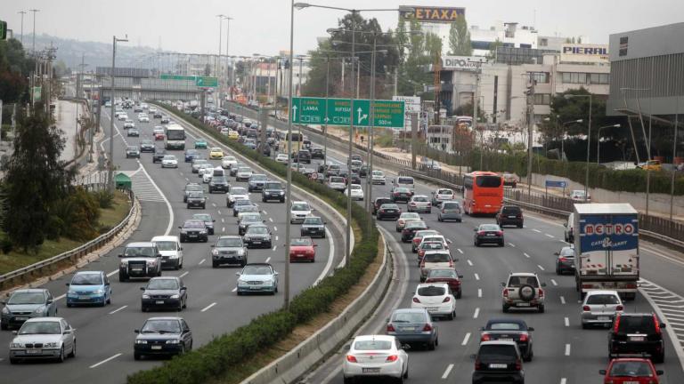 Αυξημένη η κίνηση σε όλες τις μεγάλες λεωφόρους της Αττικής