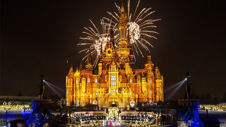  Σανγκάη: Το πάρκο της Disney άνοιξε τις πύλες του! (ΦΩΤΟ)
