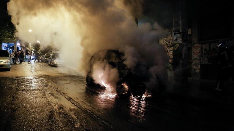 Περιορισμένα επεισόδια στα Εξάρχεια αμέσως μετά την λήξη της πορείας για την Ηριάννα