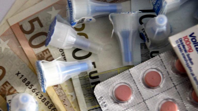 ΠΕΦ: Η νέα ανατιμολόγηση εξοντώνει το ελληνικό φάρμακο
