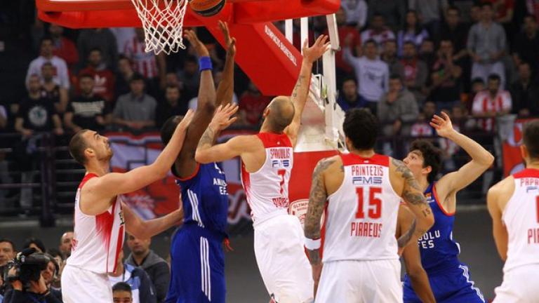 LIVE: Ολυμπιακός-Αναντολού Εφές (21:00, ΕΡΤ2)