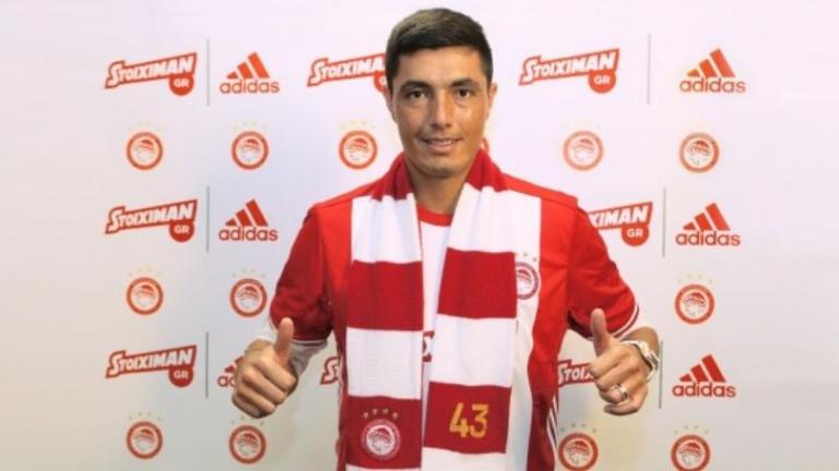 "Ερυθρόλευκος" ο Καρντόσο, θερμή υποδοχή στον παίχτη (pics & vid)