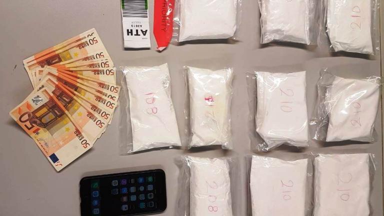 Συνελήφθη στο «Ελ. Βενιζέλος» 20χρονη Ολλανδέζα που μετέφερε πάνω από 2 κιλά κοκαΐνης