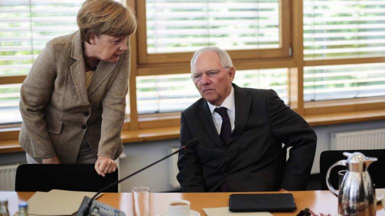 Ομολογία Σόιμπλε: Διαφώνησα με την Μέρκελ γιατί δεν ήθελε Grexit