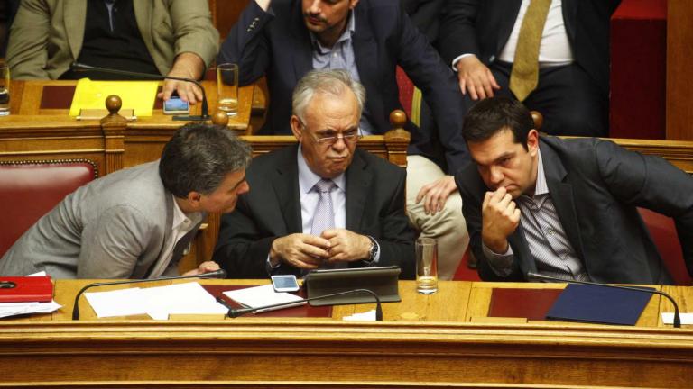 Αισιοδοξία στο Μαξίμου για ολοκλήρωση της διαπραγμάτευσης και επίθεση κατά ΜΜΕ