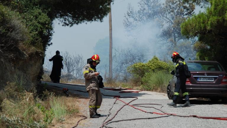 Πυρκαγιά στους Δουκάδες Κέρκυρας