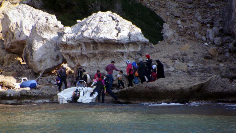 Πάνω από 100 πρόσφυγες εισήλθαν το τελευταίο 24ωρο στο Β. Αιγαίο