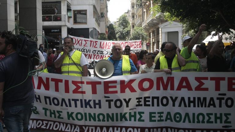 Προειδοποίηση λιμενεργατών για κλιμάκωση του αγώνα τους 