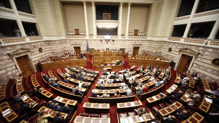 Οι ομιλίες των αρχηγών της αντιπολίτευσης στη Βουλή (ΒΙΝΤΕΟ) 