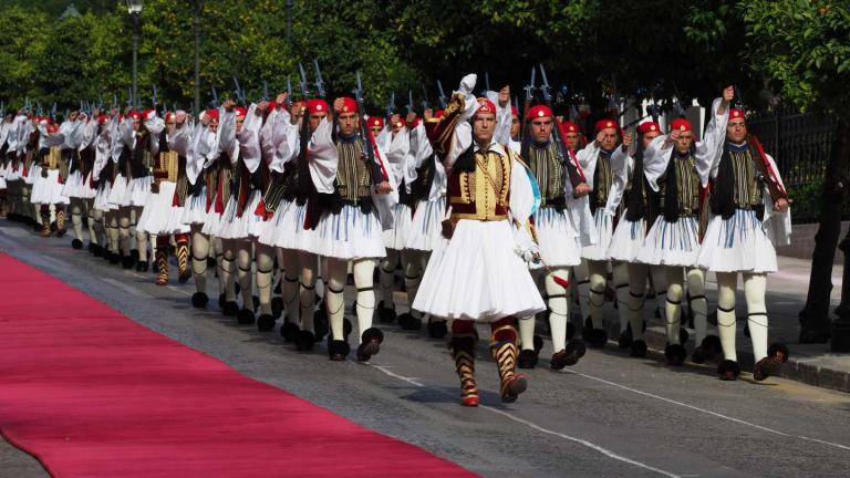 Επίσκεψη Ομπάμα στην Αθήνα: Συνάντηση με τον Προκόπη Παυλόπουλο στο Προεδρικό Μέγαρο 