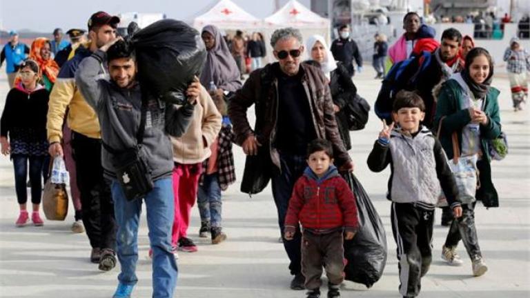 Περισσότερες από 18.500 μετεγκαταστάσεις προσφύγων από την Ελλάδα σε άλλες χώρες τις ΕΕ