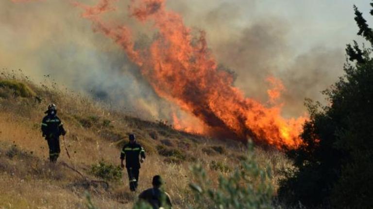 Σε εξέλιξη νέα πυρκαγιά στην Παλιά Καβάλα με δύο μέτωπα