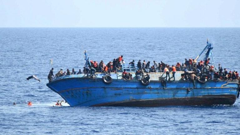 Δεκάδες χιλιάδες πρόσφυγες στη Λιβύη περιμένουν να περάσουν τη Μεσόγειο
