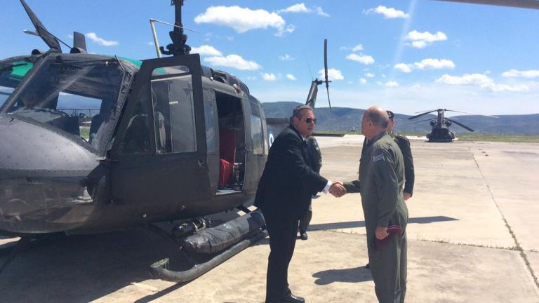 Ο Υπουργός Εθνικής Άμυνας επισκέφθηκε την 1η Ταξιαρχία Αεροπορίας Στρατού στο Στεφανοβίκειο Μαγνησίας (ΦΩΤΟ)