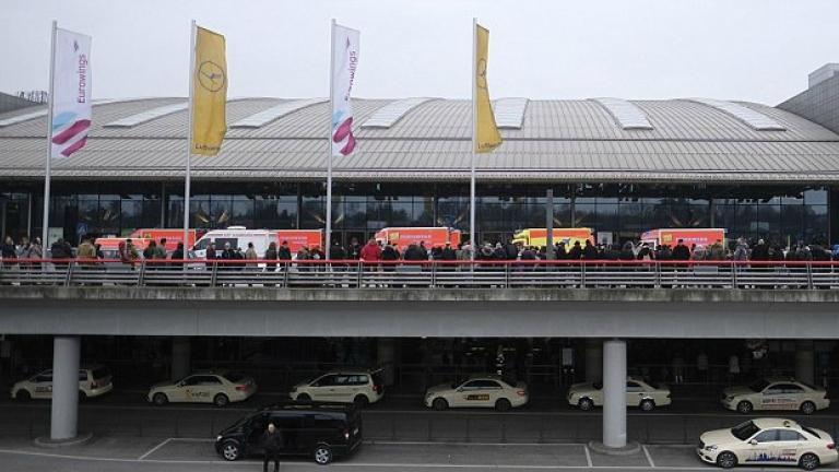 Σπρέι πιπεριού προκάλεσε την εκκένωση του αεροδρομίου στο Αμβούργο