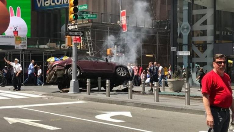 Τρελή πορεία αυτοκινήτου στην καρδιά της Νέας Υόρκης-Ένας τουλάχιστον νεκρός, δεκάδες τραυματίες(συνεχής ενημέρωση)
