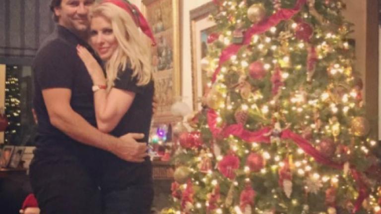 Καλά Χριστούγεννα Ελένη!