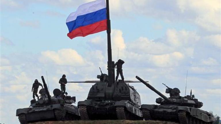 Ένα τρισ. ρούβλια θα δαπανήσει η Ρωσία στην αμυντική της βιομηχανία 