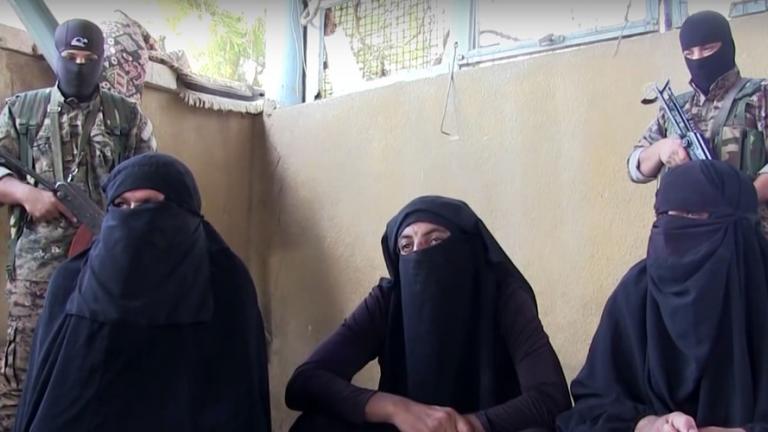 Τζιχαντιστές του ISIS προσπάθησαν να λιποτακτήσουν φορώντας μπούρκες (ΦΩΤΟ)