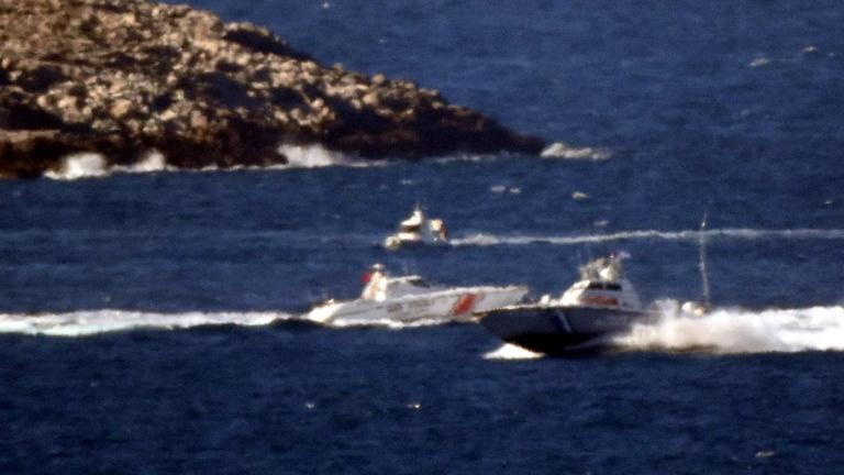 Ρόδος: Η τουρκική ακτοφυλακή έδιωχνε Έλληνες ψαράδες από ελληνικά χωρικά ύδατα! 
