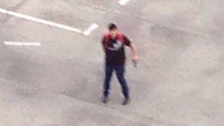 Μακελειό στο Μόναχο: Σελίδα στο Facebook προσκαλούσε τον κόσμο να πάει στο εμπορικό! 