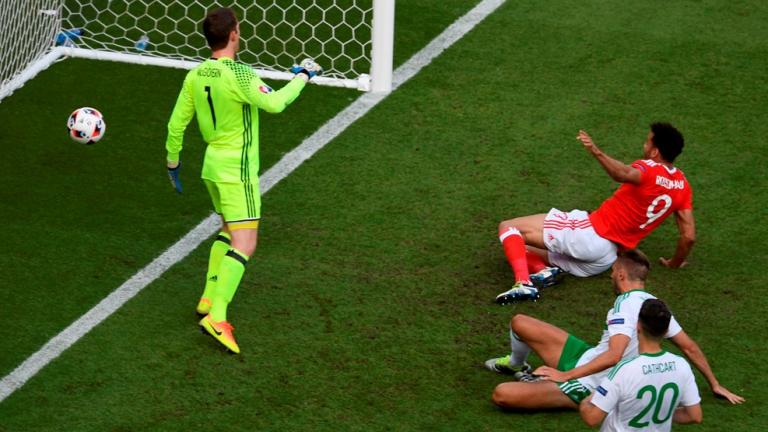 EURO 2016: Ουαλία-Βόρεια Ιρλανδία 1-0 (90')