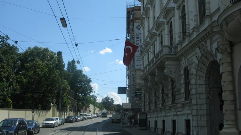 Πάνω από τους μισούς Τούρκους πολίτες της Αυστρίας συμμετείχαν στο δημοψήφισμα