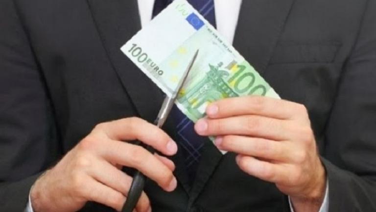 "Παγώνουν οι ωριμάνσεις στα ειδικά μισθολόγια για 2 χρόνια