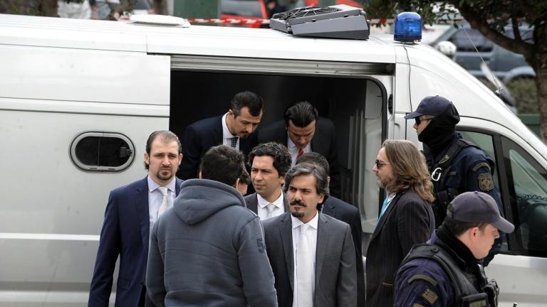Επικυρώθηκε η παράταση κράτησης των οκτώ Τούρκων αξιωματικών
