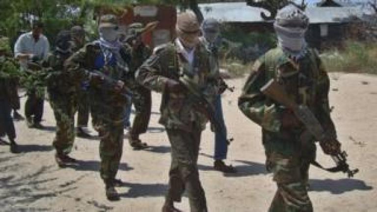  Ένοπλοι κρατούν τουλάχιστον 20 ανθρώπους όμηρους μέσα σε ένα εστιατόριο στην πρωτεύουσα της Σομαλίας