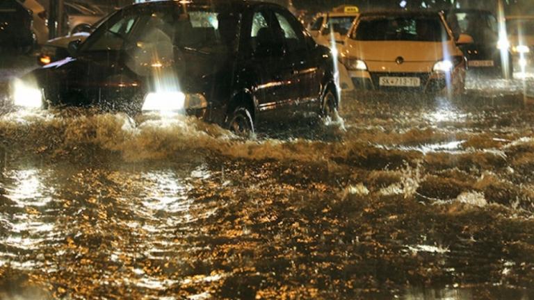 Στους 21 οι νεκροί από τις μεγάλες πλημμύρες στα Σκόπια 
