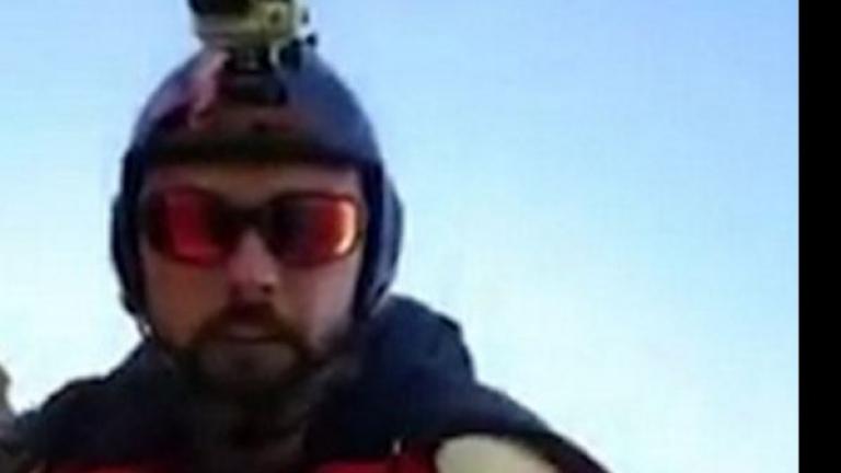 'Ανοιξε τα φτερά του και...σκοτώθηκε live (ΒΙΝΤΕΟ)