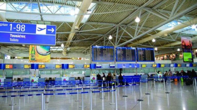 «Απογειώθηκε» η κίνηση στα ελληνικά αεροδρόμια το δεκάμηνο του 2016