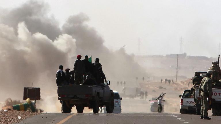 Νέες αεροπορικές επιδρομές στη Λιβύη