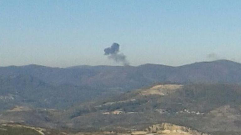 Αεροσκάφος της συριακής Πολεμικής Αεροπορίας συνετρίβη στα σύνορα Τουρκίας - Συρίας