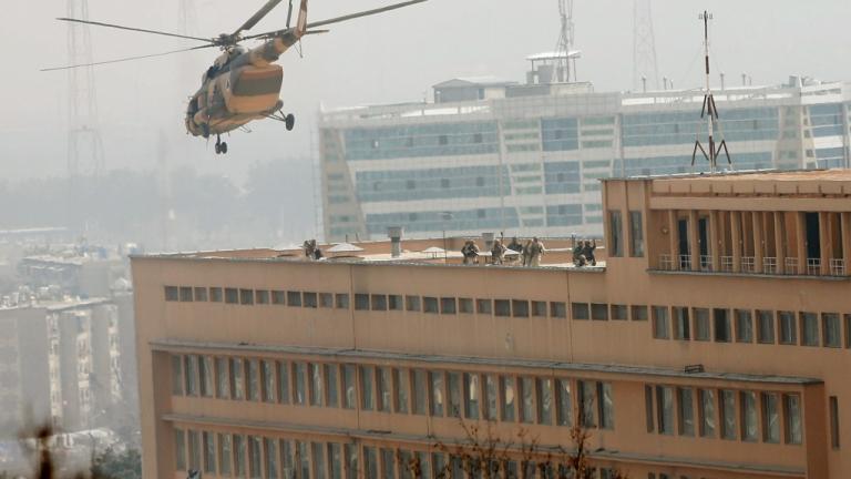 Αφγανιστάν: Τους 49 έφτασε ο αριθμός των νεκρών από την επίθεση στο νοσοκομείο της Καμπούλ
