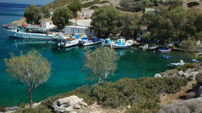 Την απίστευτη ιστορία αποκάλυψε ο Δήμαρχος Αγαθονησίου Βαγγέλης Κόττορος κατά τη διάρκεια του συνεδρίου της Περιφερειακής Ένωσης Δήμων Νοτίου Αιγαίου