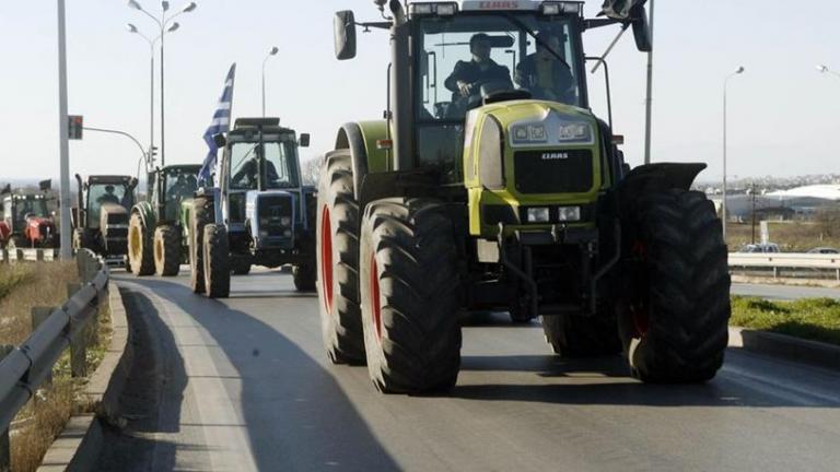 Σε συμβολικό αποκλεισμό του τελωνείου Ευζώνων προχωρούν αγρότες και κτηνοτρόφοι